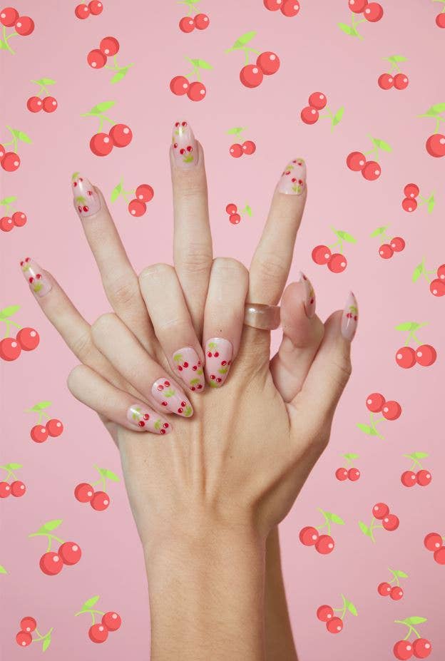 Press-On Nails PaintLab Cherry Bomb